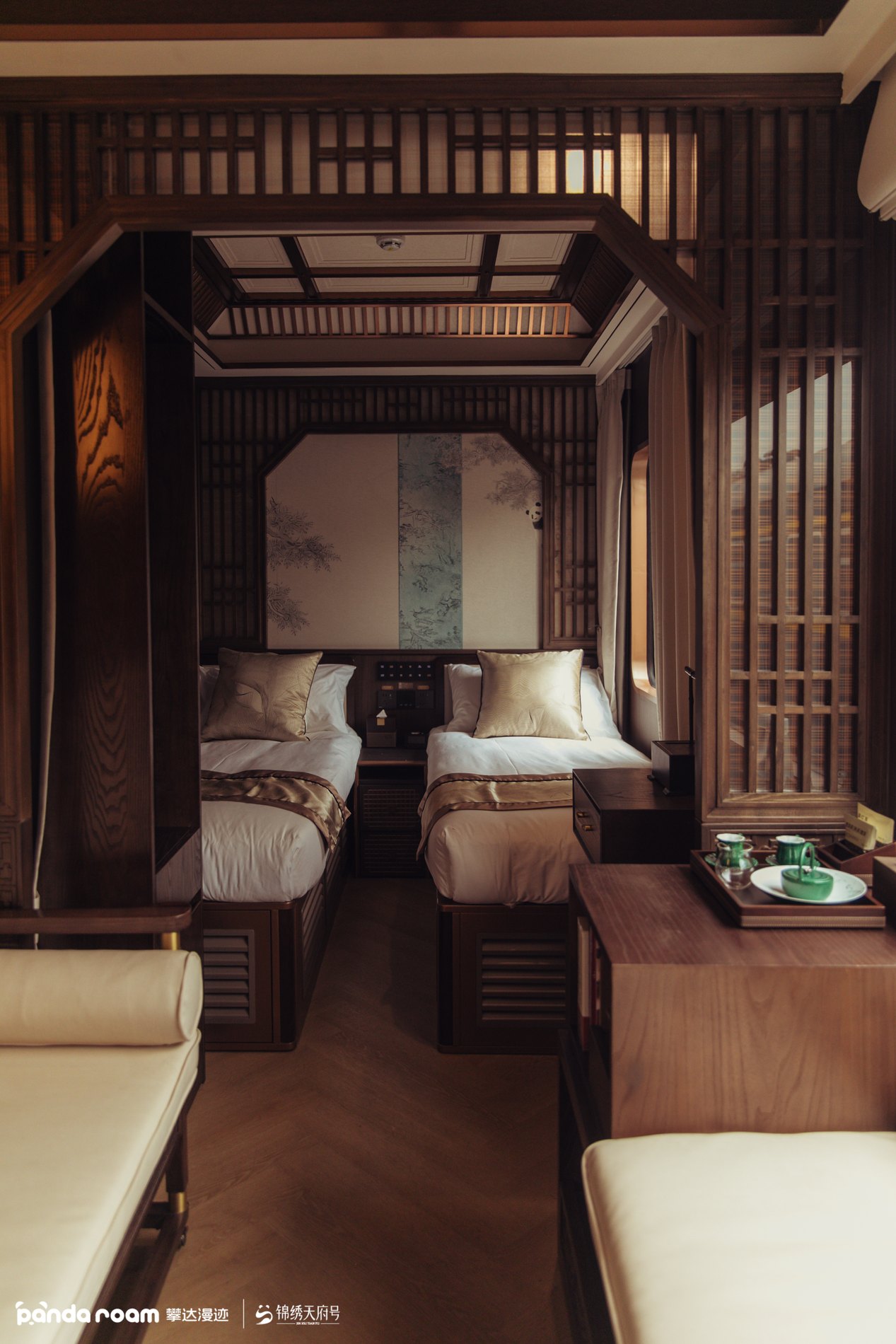 Jinta Room cabin interior